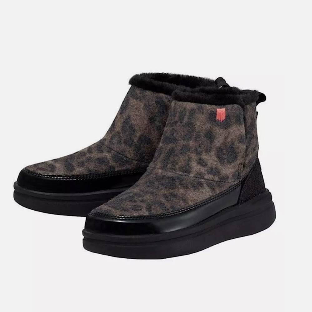 Girls hey dude Mel boots